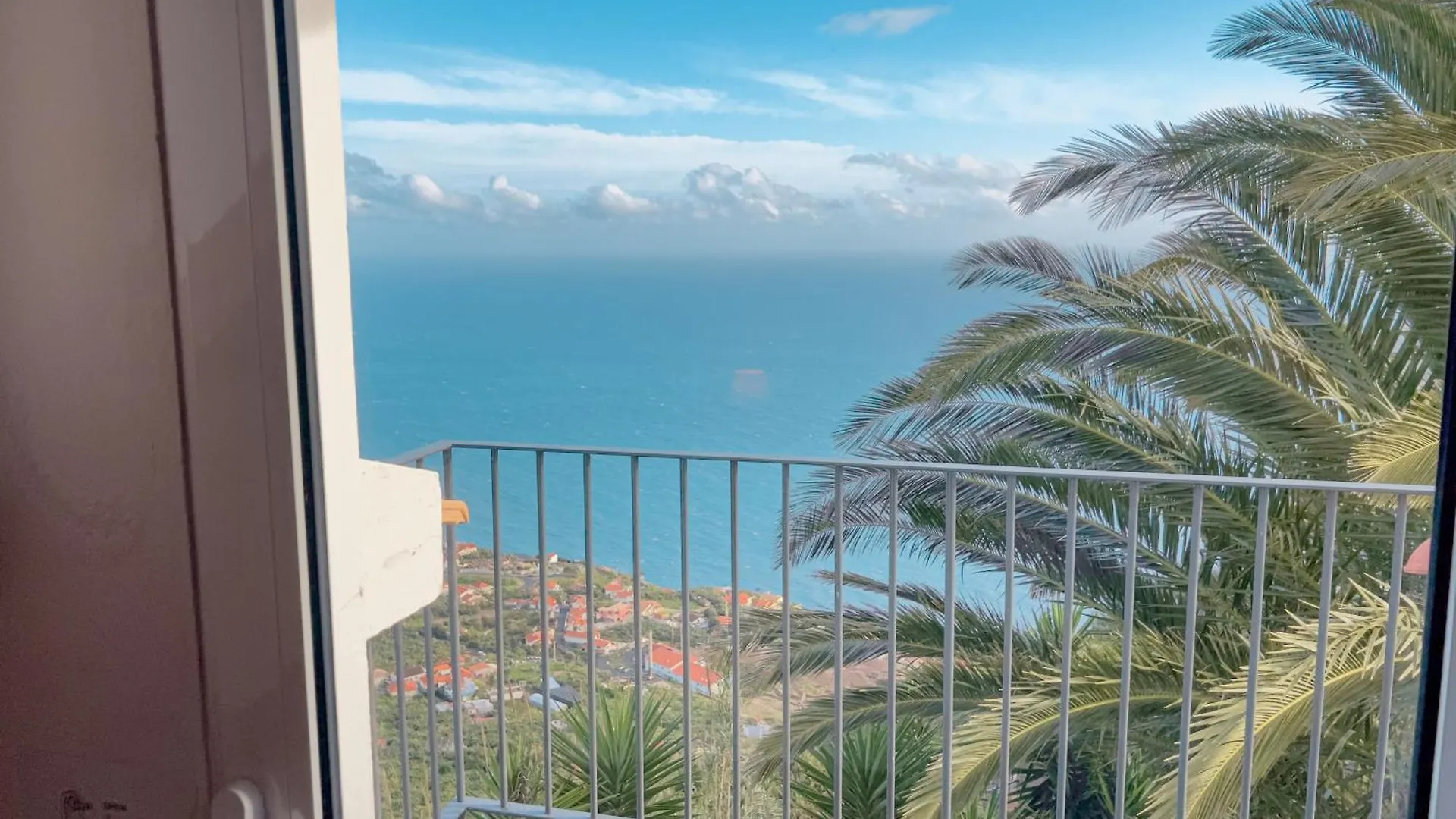 Calheta Bay View House - Family And Group Residence Arco da Calheta  Portugal