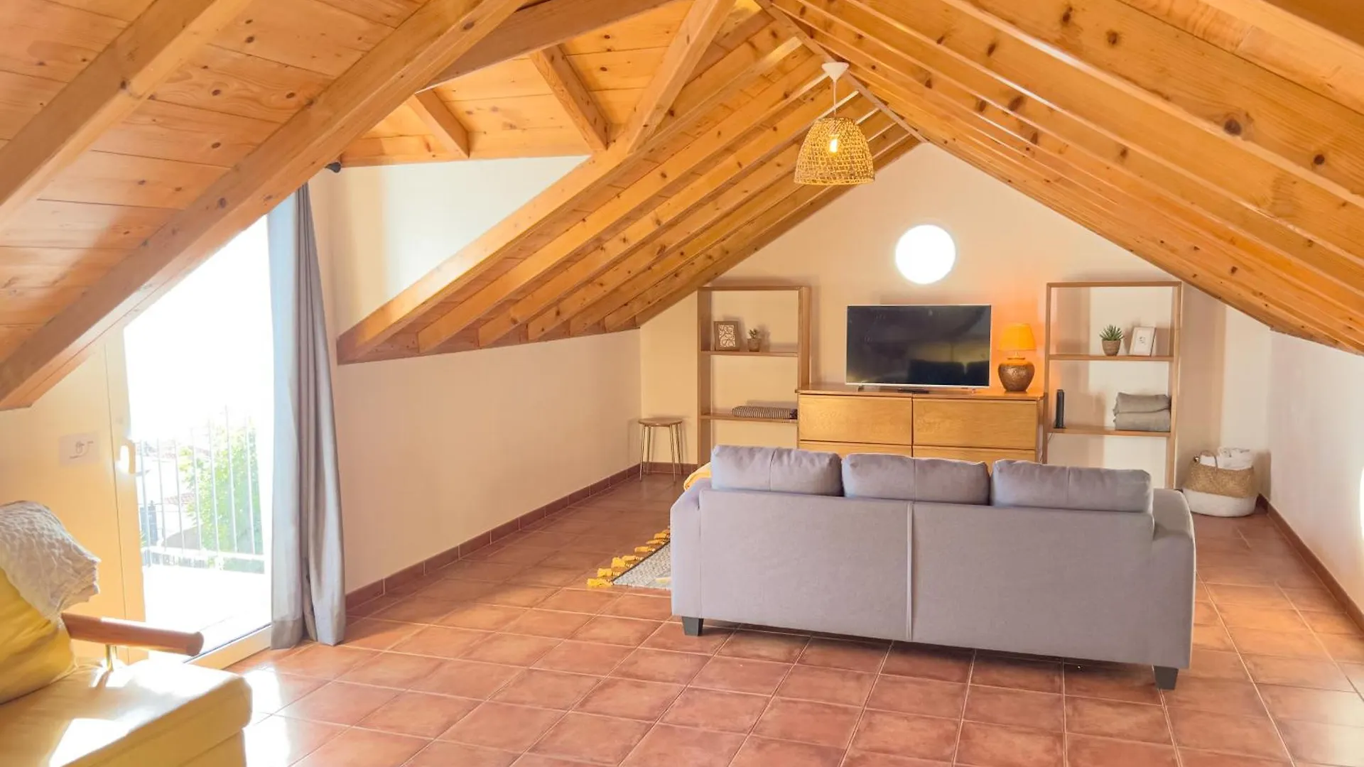 Calheta Bay View House - Family And Group Residence Arco da Calheta  Holiday home Arco da Calheta (Madeira)